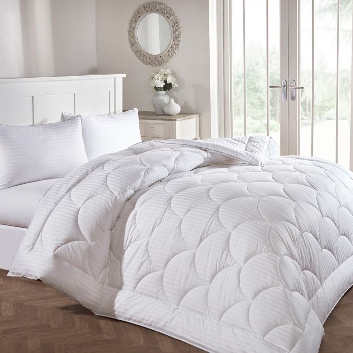 Hotel Collection 10 5 Tog Australian Wool Duvet Double Bhs