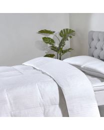Hotel Collection 5 Star 13.5 Tog White Goose Down Duvet, King on bed