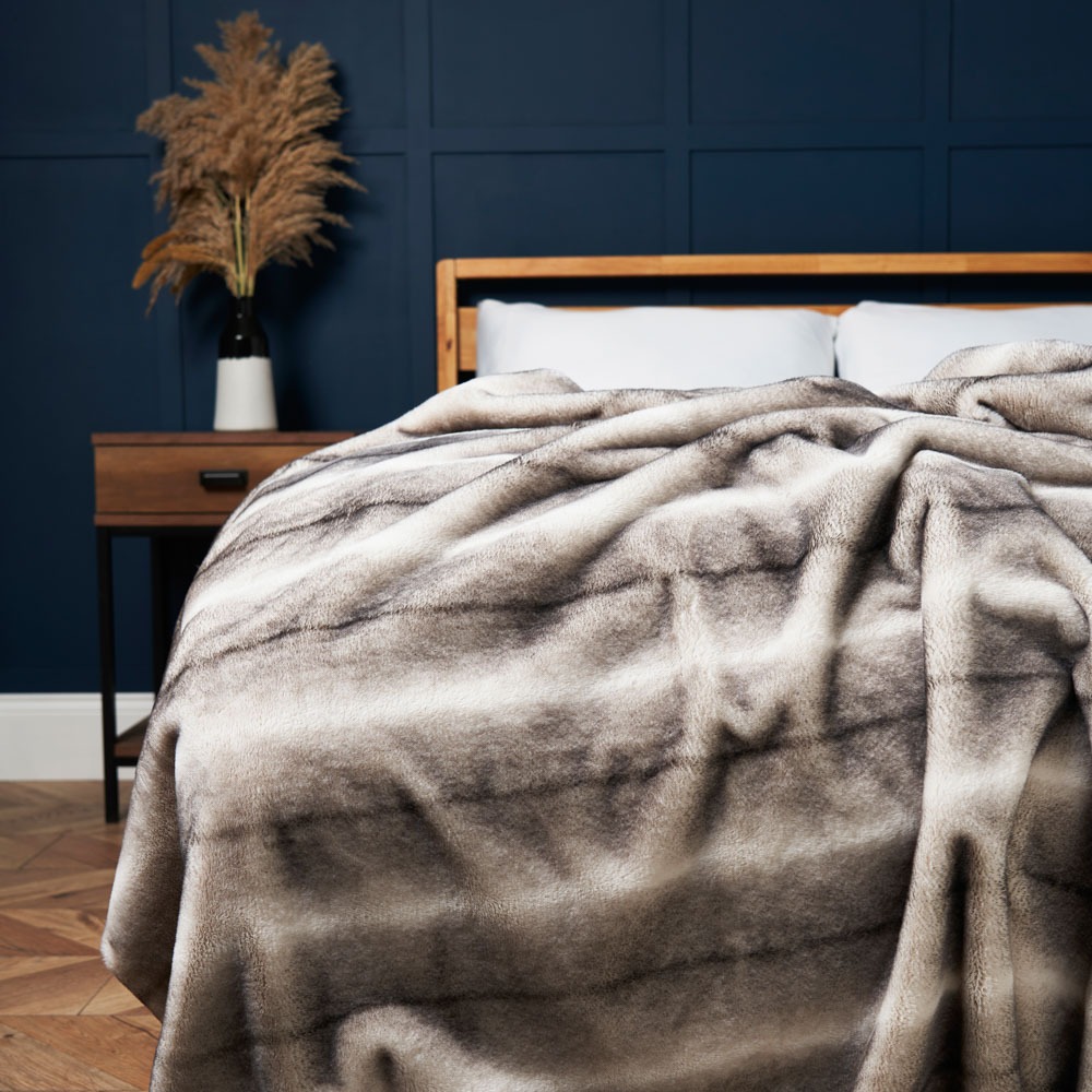 Faux Fur Throw with Stripe, Natural