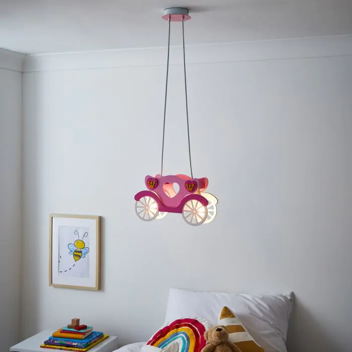 Carriage pendant clearance light