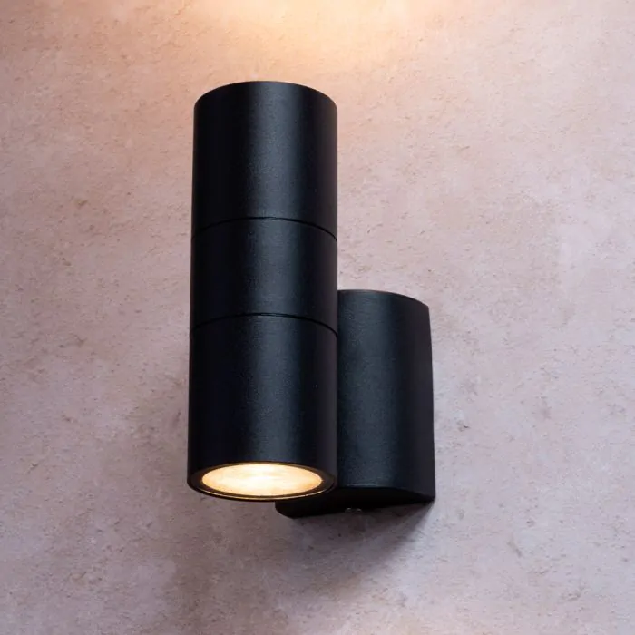 Outdoor light shop fixtures with photocell