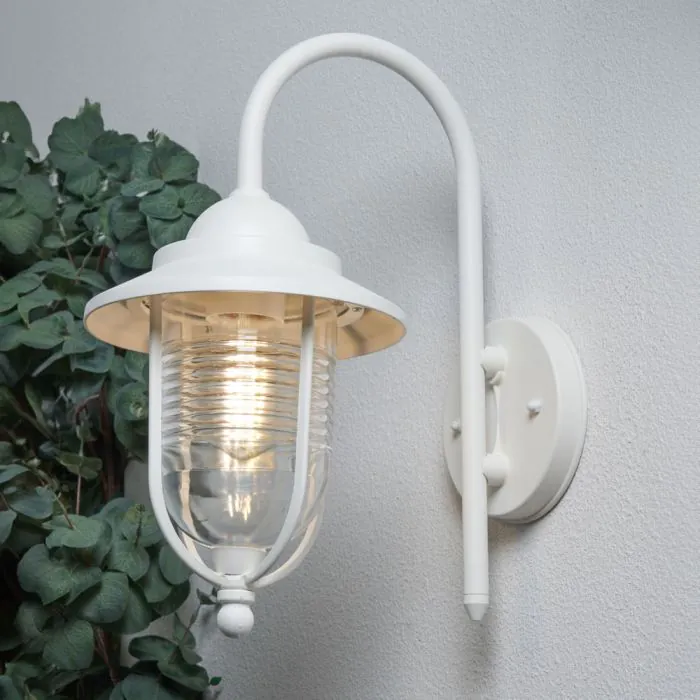 Walker wall clearance lamp